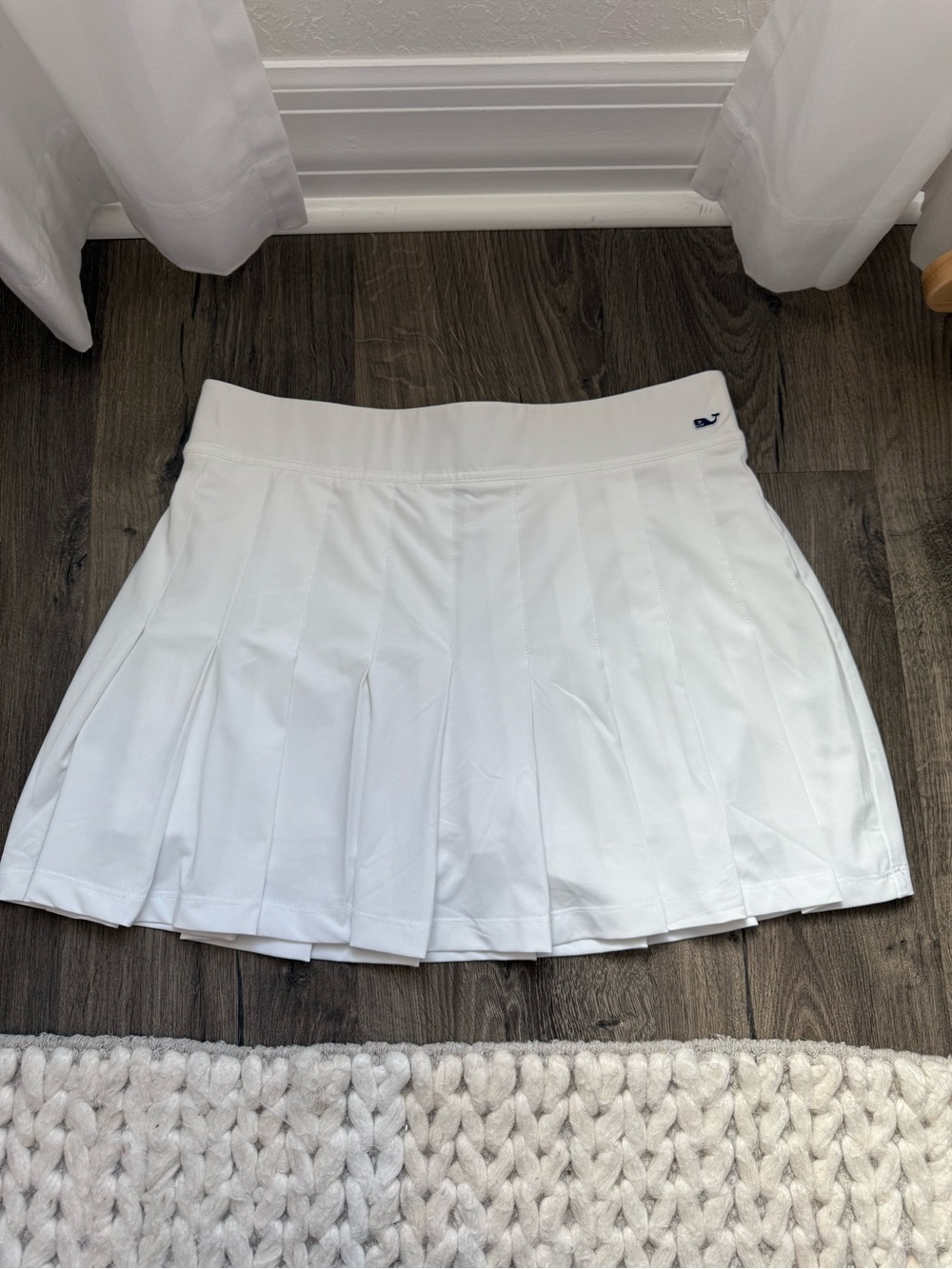 Vineyard Vines Performance White Pleated Tennis Golf Skort Size M